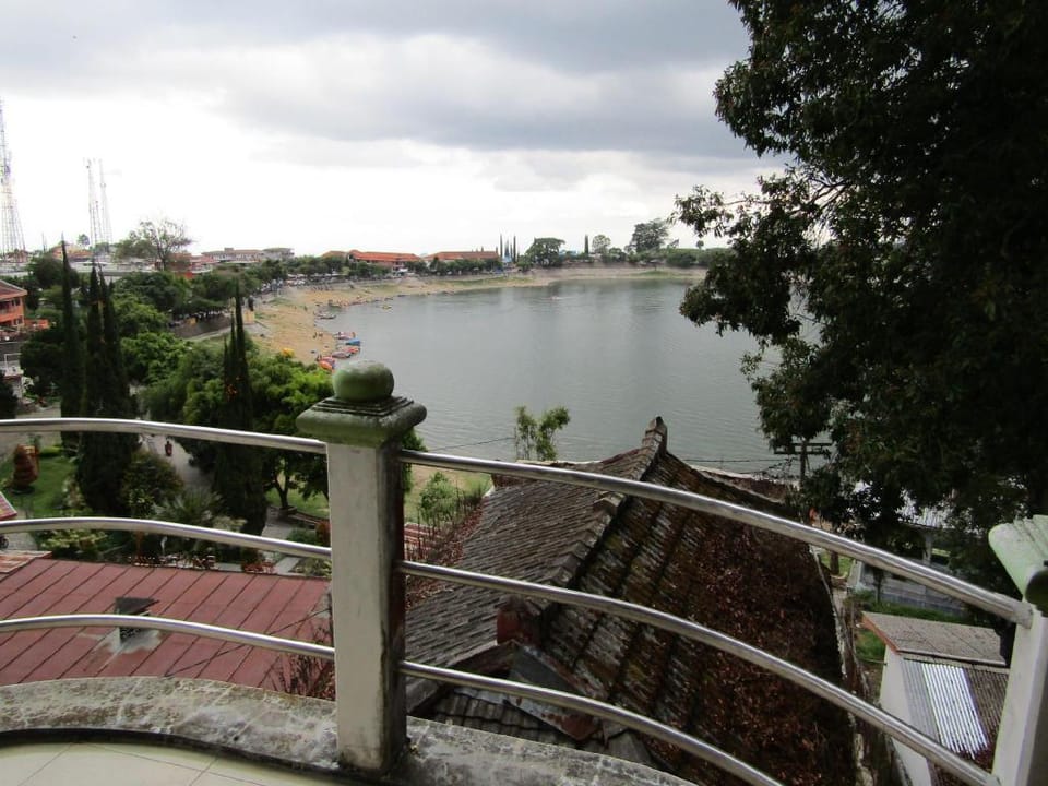 Penginapan Melati Sarangan Hotel in East Java