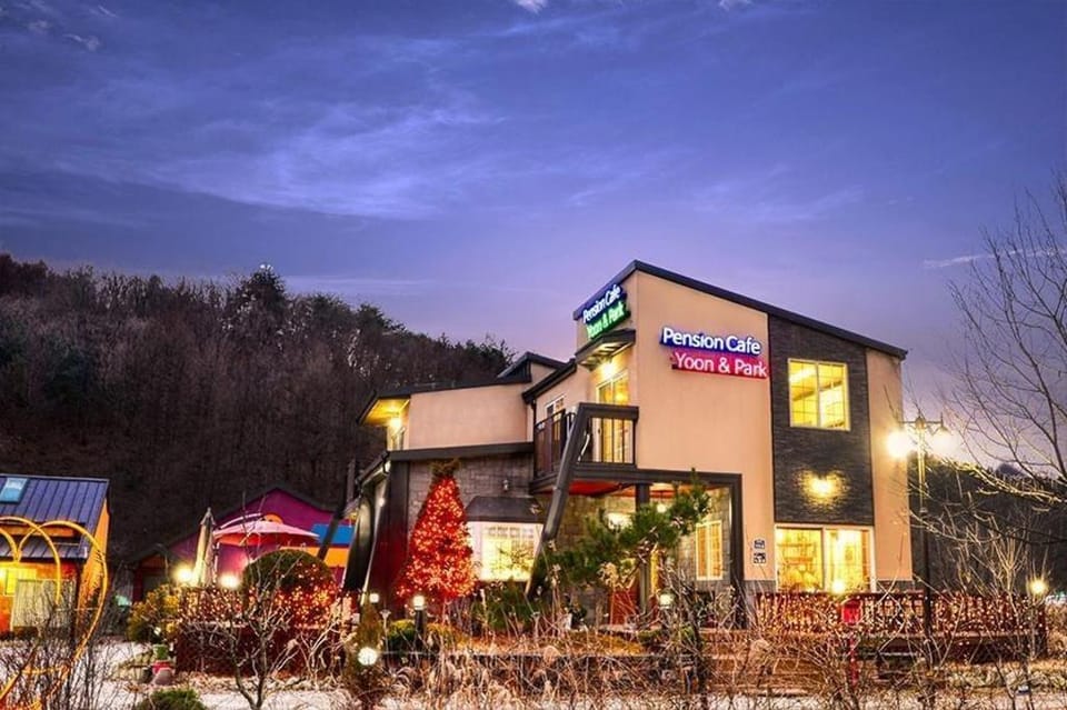 yangpyeong pensyeonkapeyunaenbag Bed and Breakfast in Gyeonggi-do