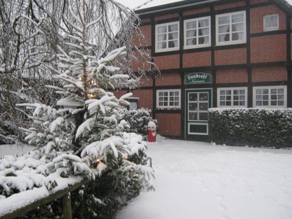 Landcafé Neumann Hotel in Lower Saxony, Germany
