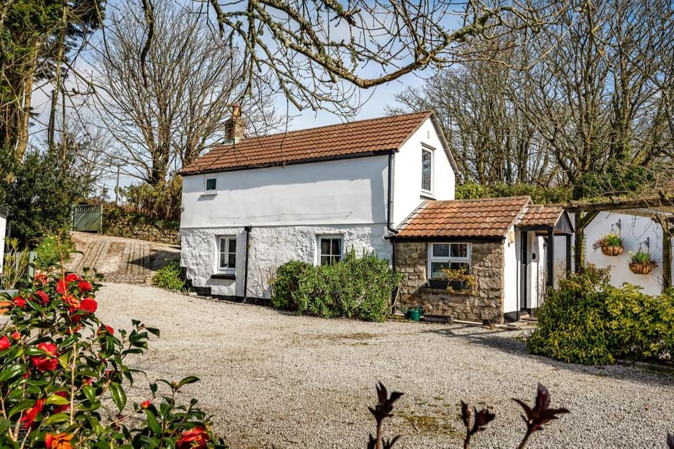 Tresowes Green Cottage Vacation rental in England