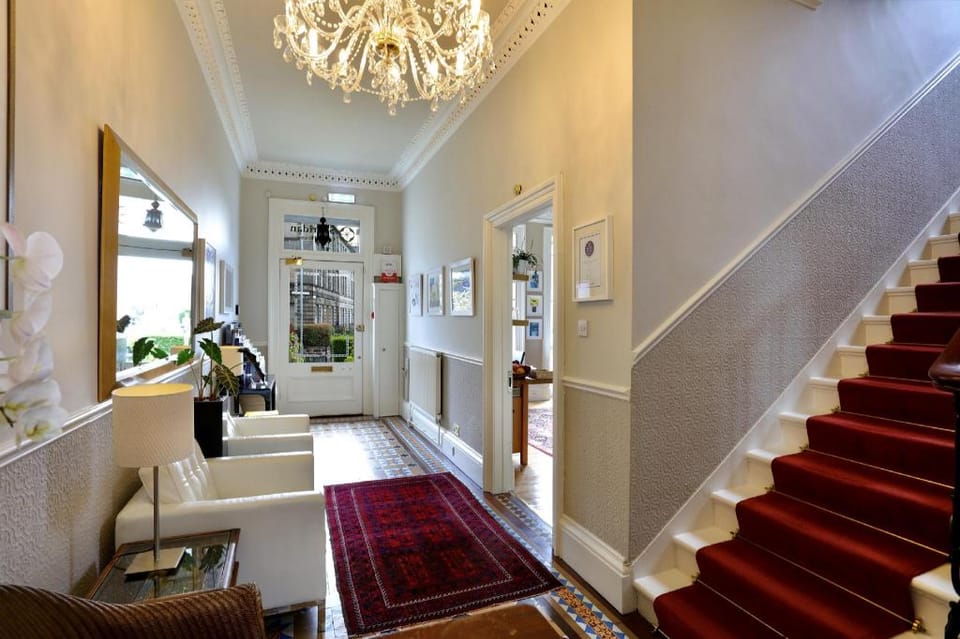 Sheridan Guest House Bed and Breakfast in Edinburgh