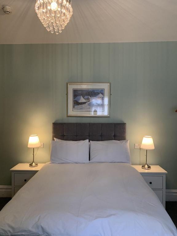 Shrubbery Guest House Bed and Breakfast in Worcester