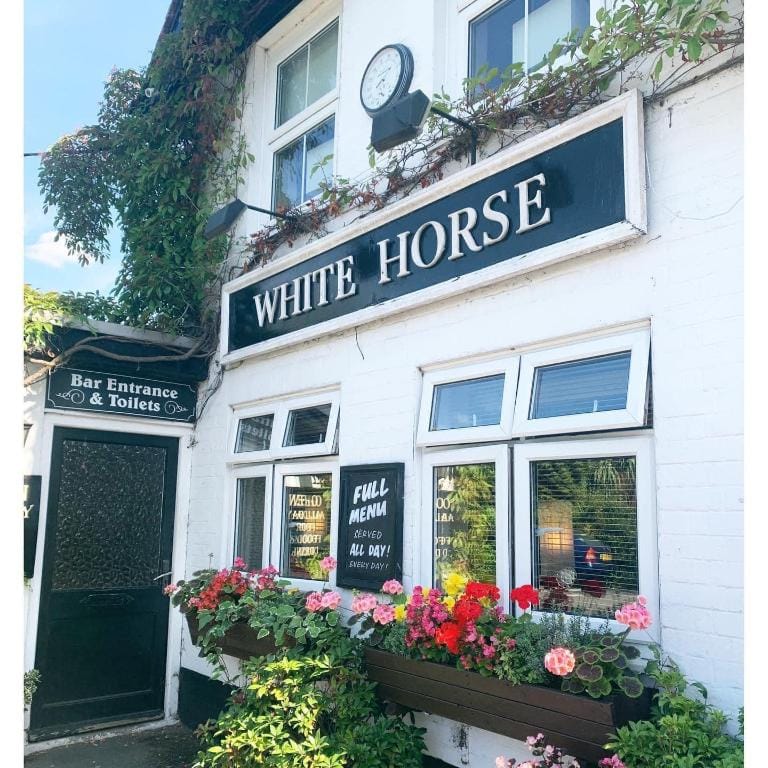The White Horse Crostwick Hotel in Broadland District