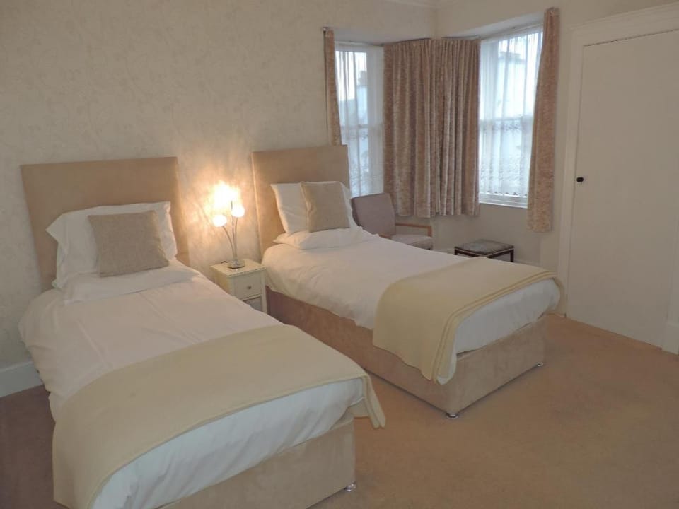 Waverley Hotel Hotel in Nairn