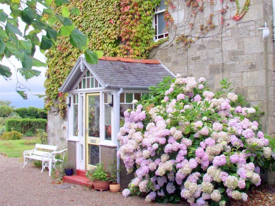 Carlton Seamill B&B Hotel in England