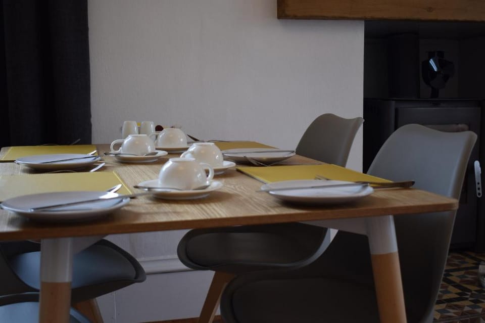 Woodlyn Guest House Hotel in England