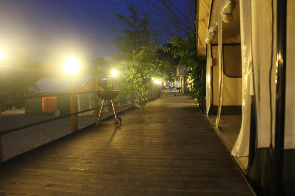 gapyeong serapim geulraemping/eeokeon/saetenteu gyoce/dangilgweon panmae Bed and Breakfast in Gyeonggi-do