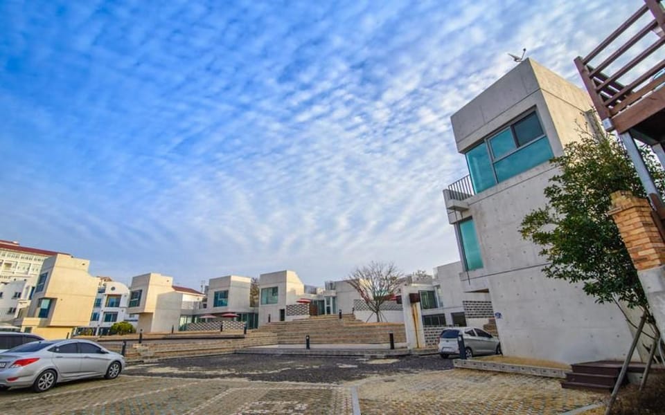 tongyeong monopeoni pensyeon Bed and Breakfast in South Korea