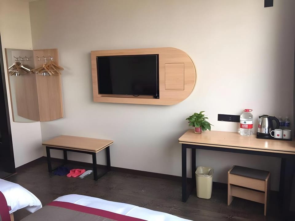 Thank Inn Hotel Shanxi Jinzhong Heshun County Xinhe Street Hotel in China