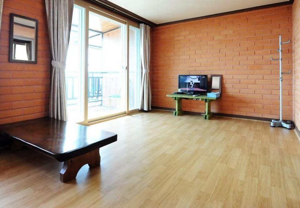 Yeosoo Hwangtoh Pension Bed and Breakfast in South Korea