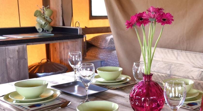 Carr's Hill Luxury Safari Tents Farm Stay in Scotland