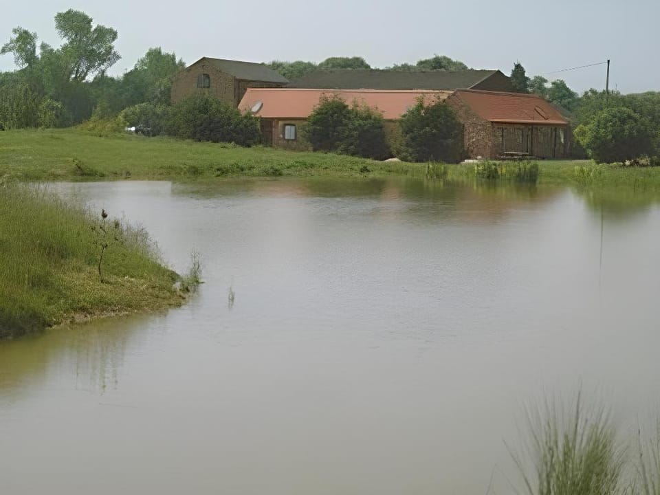 Glebe Farm Apartments Farm Stay in West Lindsey District