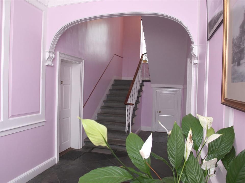 Number 52 Charlotte Street Apartment in Glasgow