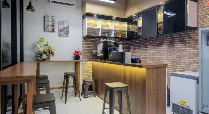 RedDoorz Plus @ Jalan Juanda Medan Hotel in Indonesia