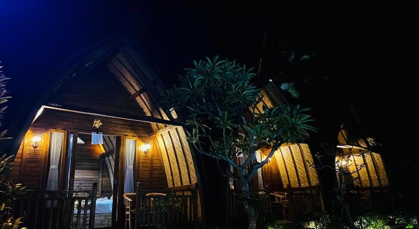 Grand Cory Bed and Breakfast in Nusapenida