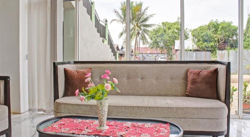 OYO 90112 Hotel Permata Inn Hotel in Indonesia
