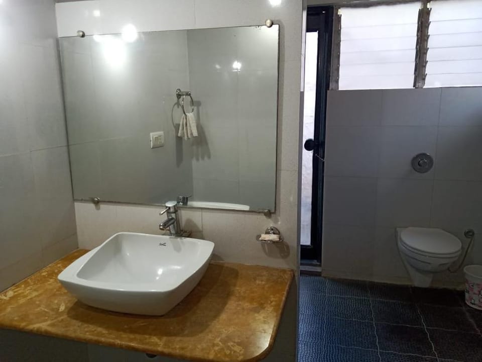 Tigerwoods kanha Resort & Spa  Villa in India