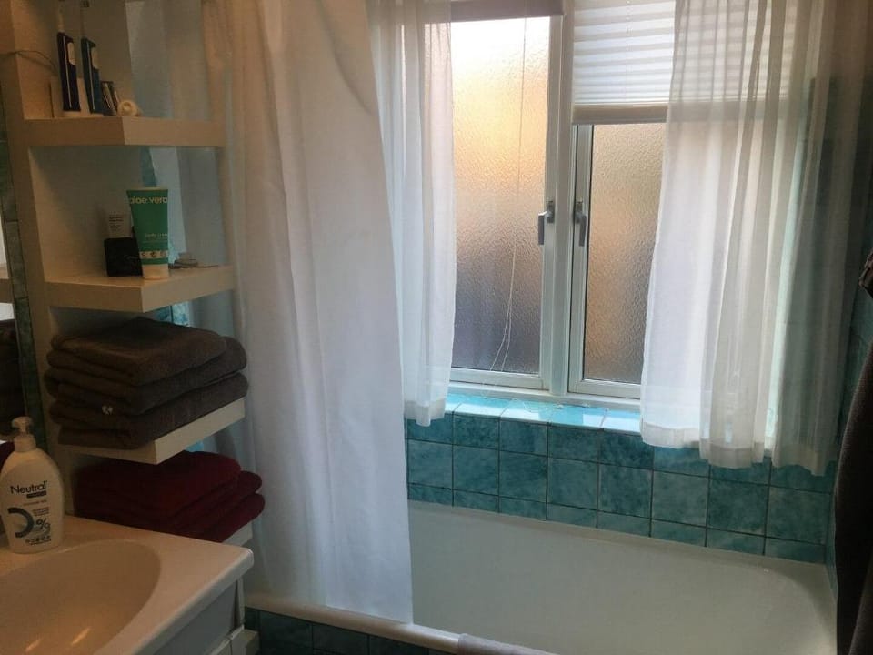 Cozy room in Vanlose close to metro station Hotel in Copenhagen