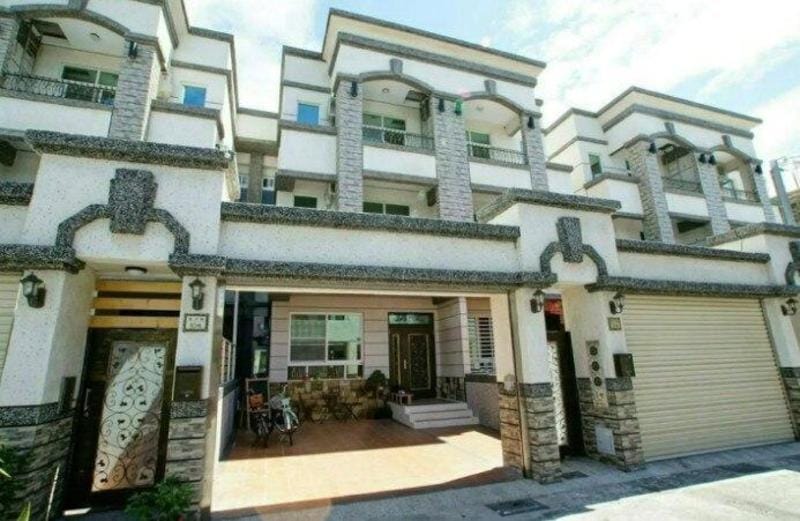Tiny Little Homestay 台東小小民宿，寵物友善整棟四間房10人， Vacation rental in Taiwan, Province of China