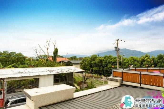 Tiny Little Homestay 台東小小民宿，寵物友善整棟四間房10人， Vacation rental in Taiwan, Province of China