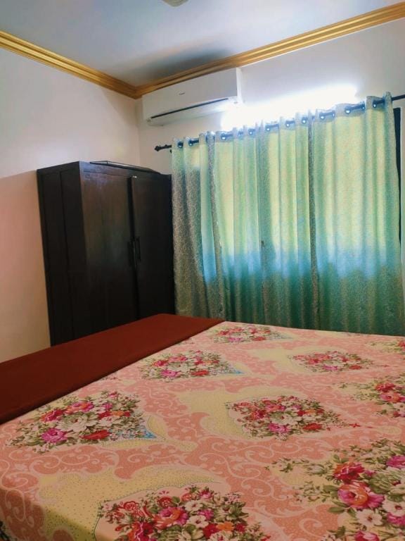 Goa Homeland Premium 3 double bed Apartment in Calangute