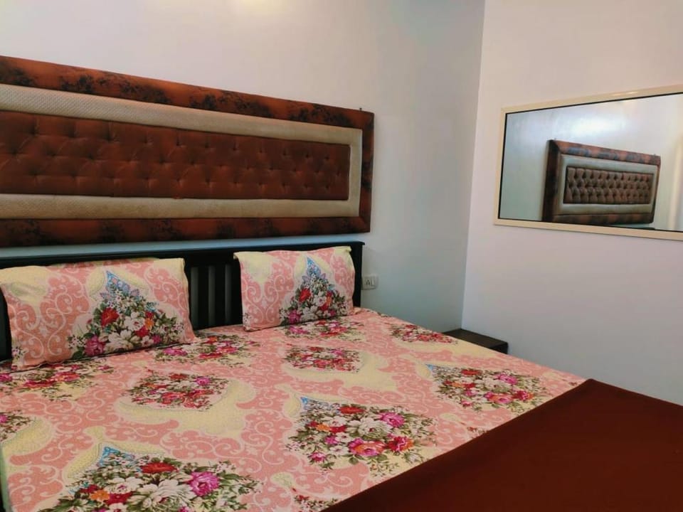 Goa Homeland Premium 3 double bed Apartment in Calangute