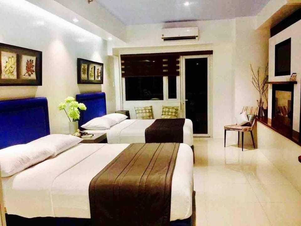 SMDC Wind Serene Amihan Unit Taal View w/ Balcony. Apartment in Tagaytay