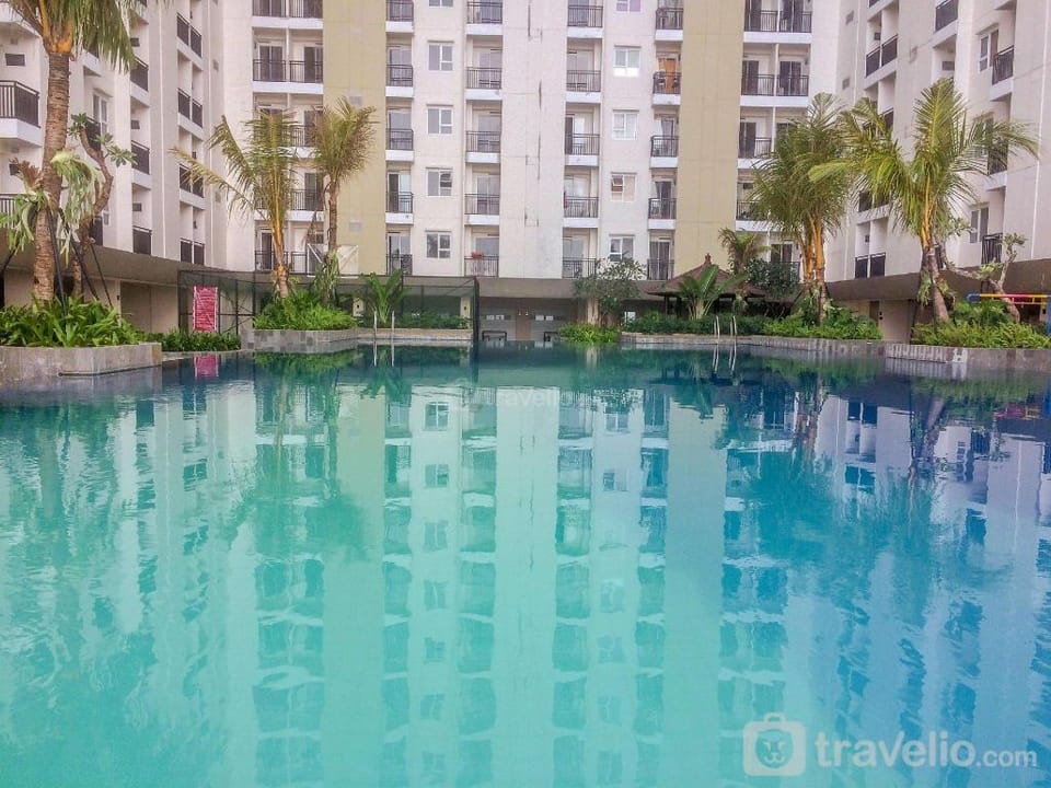 Best Deal & Cozy Studio Cinere Resort By Travelio Apartment in South Jakarta City