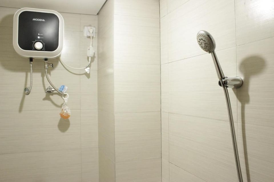 Studio Gateway Pasteur near Exit Toll By Travelio Apartment in Bandung