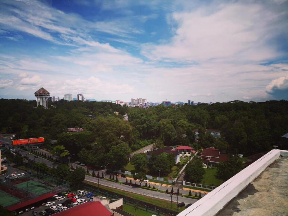 Jeff and Ricky City Homestay 22 @Kozi Square Mall Apartment in Kuching
