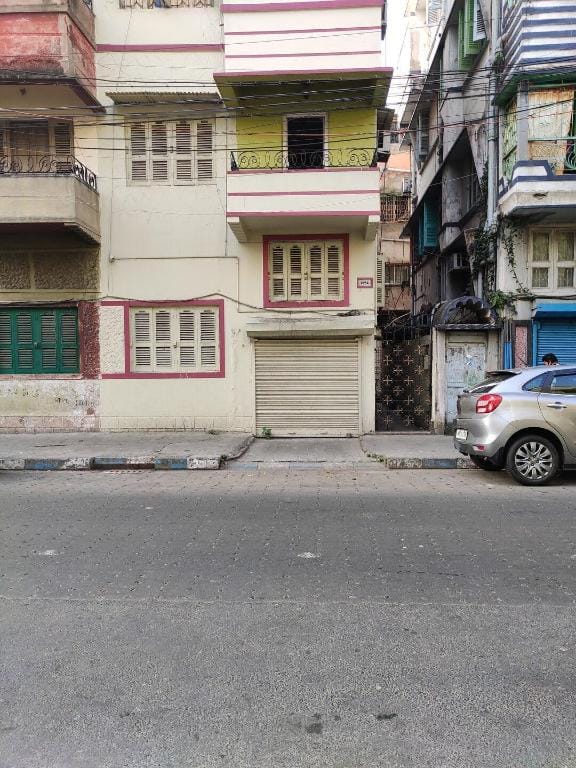 P25A a Home away from Home Apartment in Kolkata