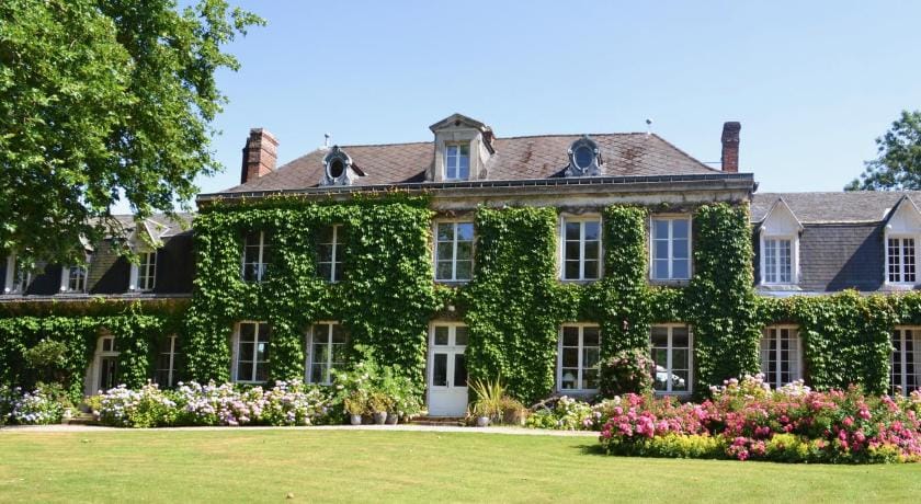 Château d'Harcelaines Country House in Hauts-de-France