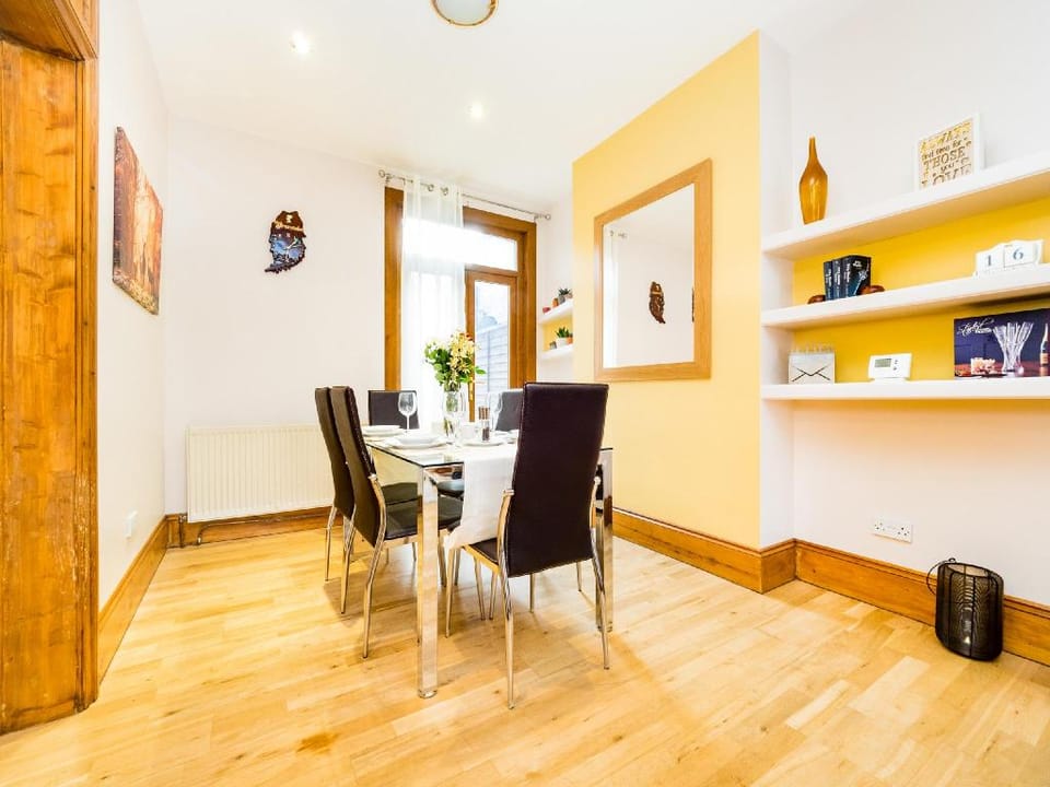 LT The Gate House Vacation rental in London