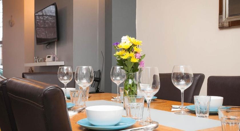 Titanic The Lady Vacation rental in Belfast