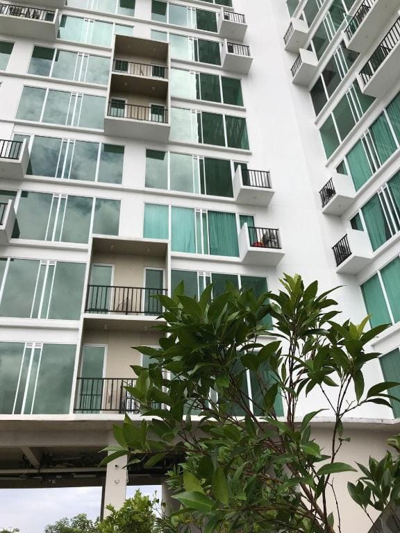 Apartment Tree Park BSD 2101 Apartment in West Java