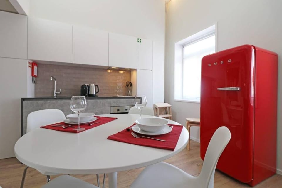 DA'HOME -TIARA Duplex Penthouse #3 Apartment in Porto