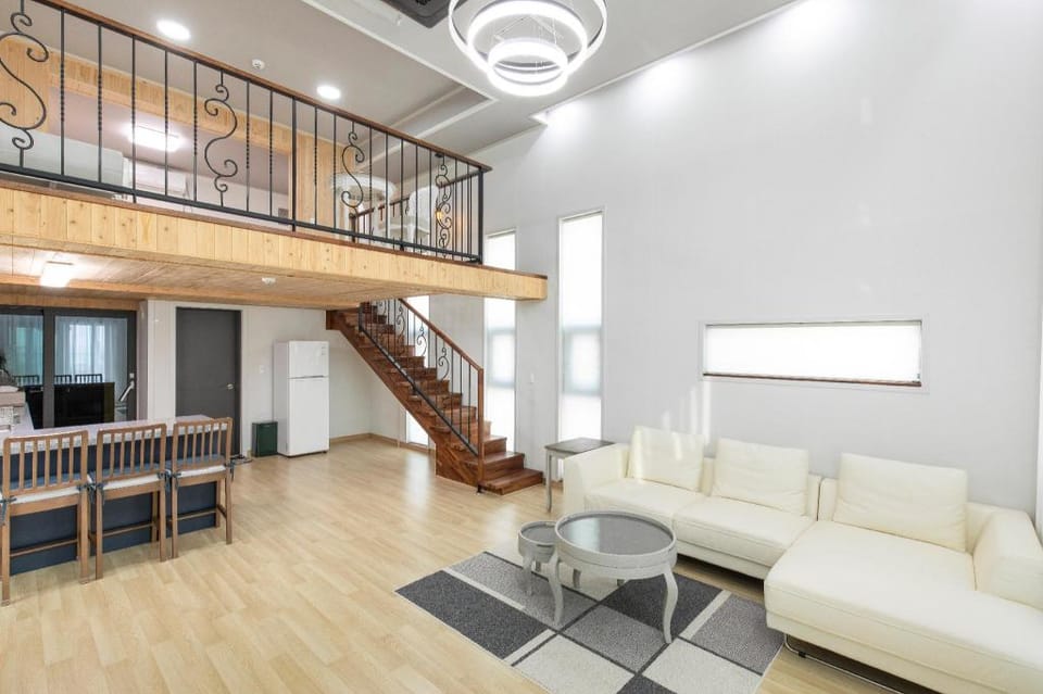 Lim Seaside Poolvilla Pension Bed and Breakfast in South Korea