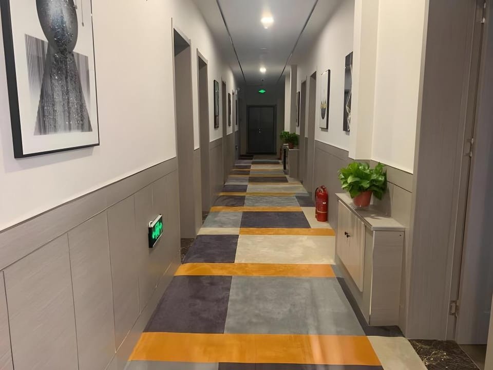 Shell Hotel Shanxi Jinzhong Taigu Railway Station Hotel in China