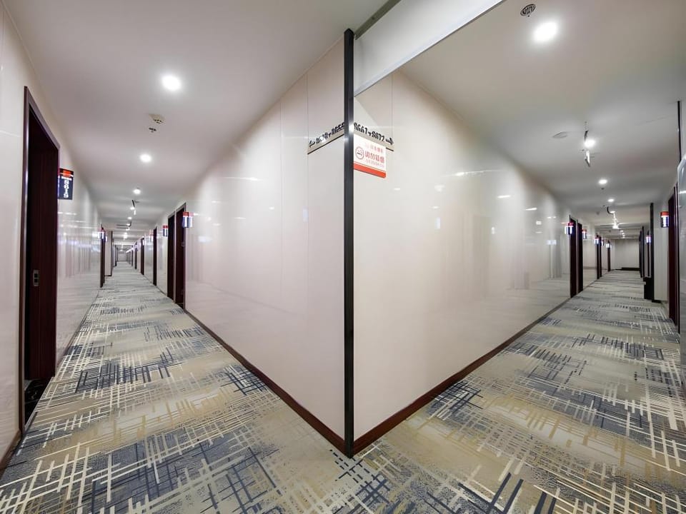 Shell Hotel Suzhou Changshu Guliu Zhonghong Square Hotel in Suzhou