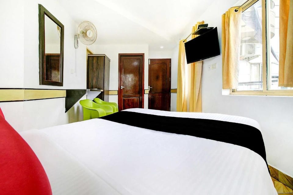Hotel O Floatel International Beach Resort Hotel in Kerala