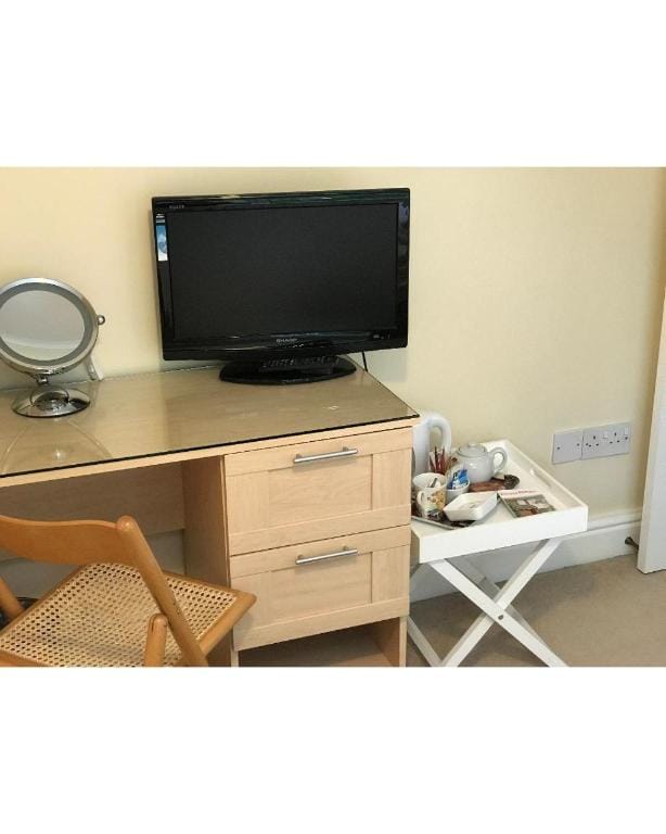 31 Queens Road Bed and Breakfast in Winchester
