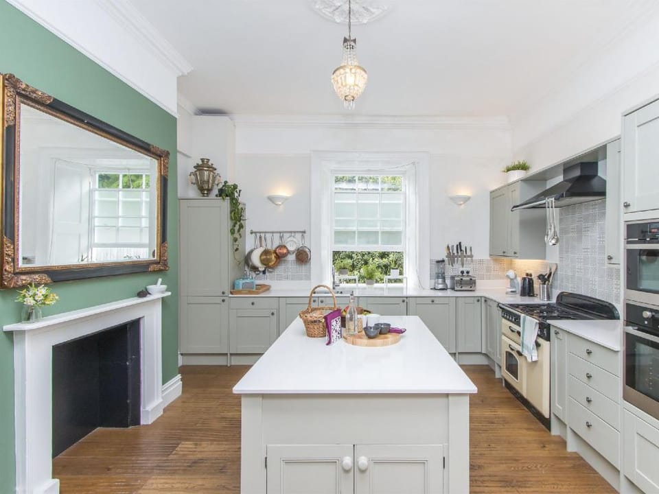 3 Berkeley Square Bed and Breakfast in Bristol