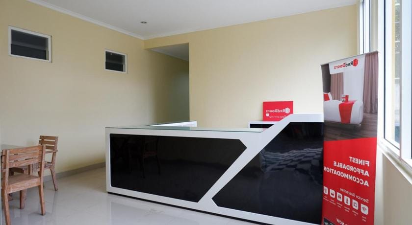 RedDoorz @ Jalan Bali Cilacap Hotel in Indonesia