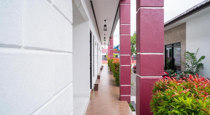 RedDoorz @ Wisma Pangrango Hotel in Indonesia