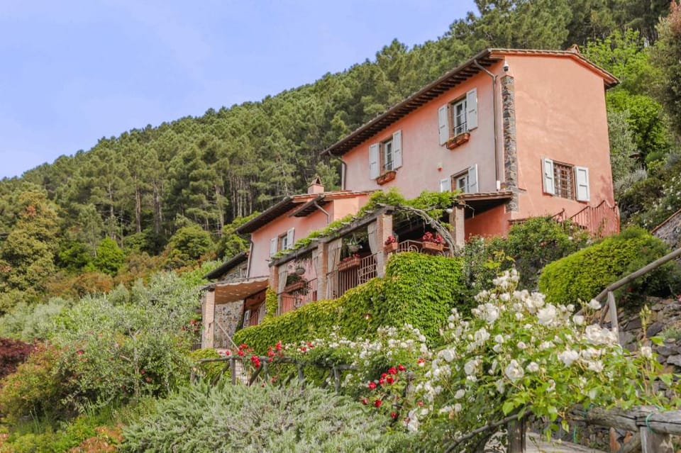 B-Happy Villa's Apartment in Emilia-Romagna