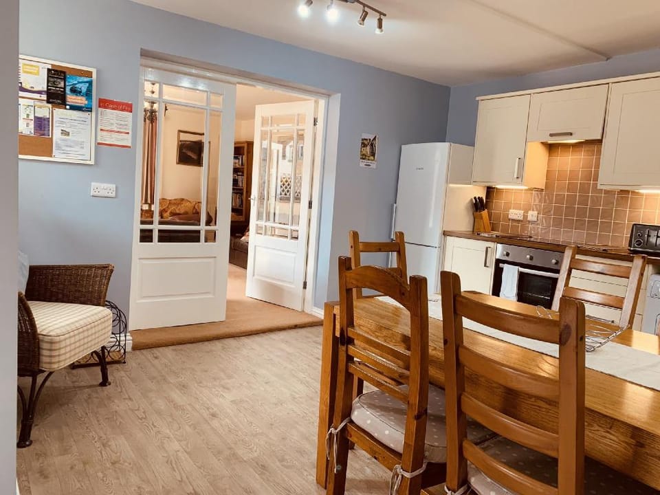 Dale Cottage Vacation rental in Telford