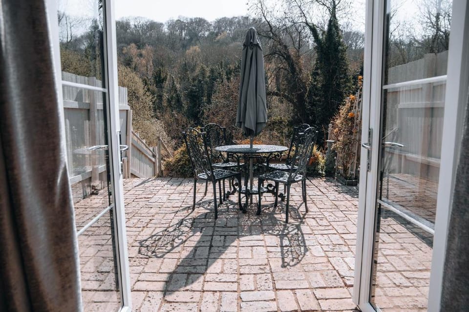 Riverbank Cottage Vacation rental in Telford
