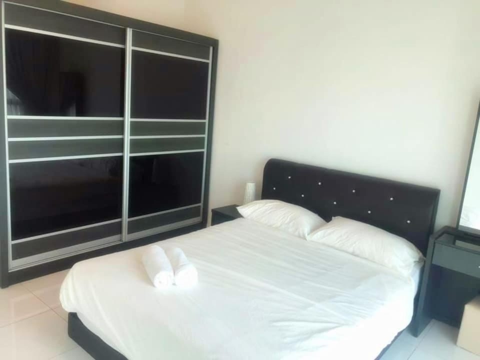 Bukit Indah CityView by WP HomeStay Apartment in Johor Bahru