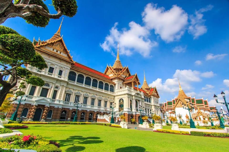 klapsons The River - 3 Bedroom Sawaya Suite Apartment in Bangkok