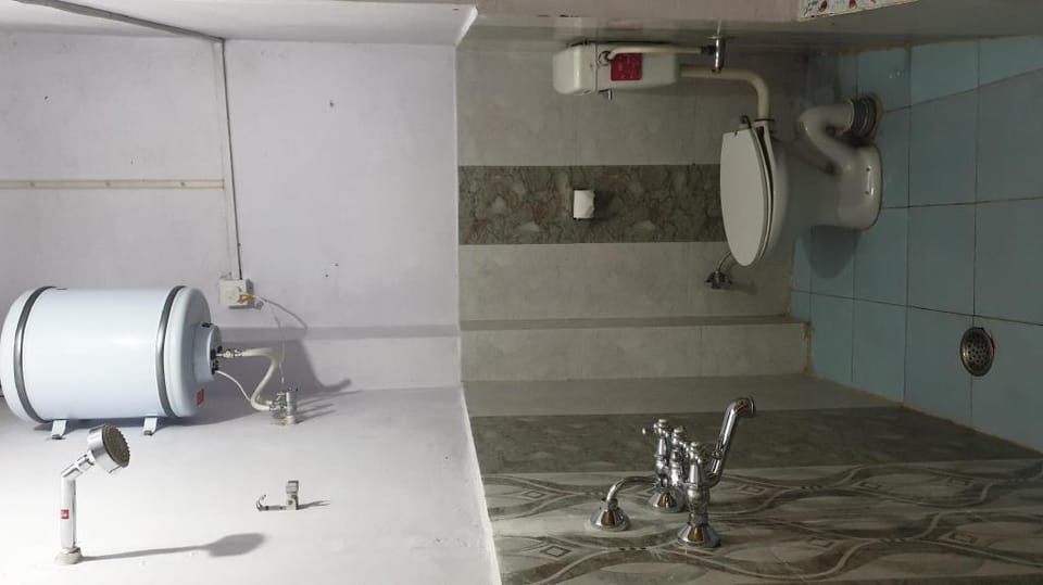 Vibe n Joy Guest House Vacation rental in Varanasi